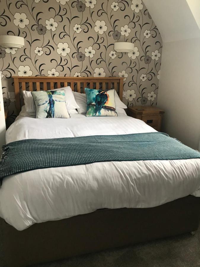 Bed & Breakfast Claremont House 4*
