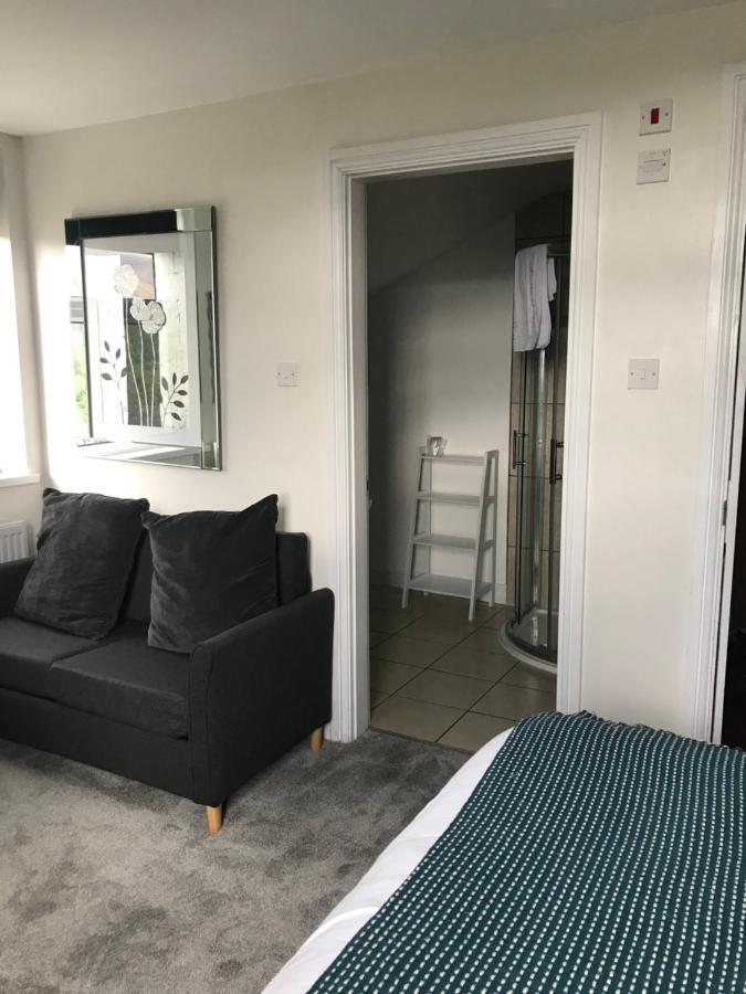 Claremont House 4*